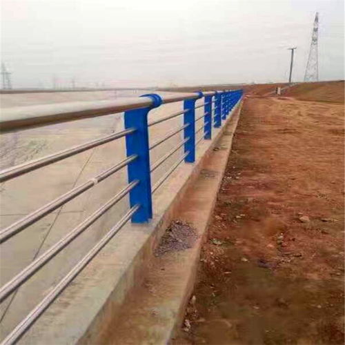 淮北不锈钢道路防护栏杆供应厂家