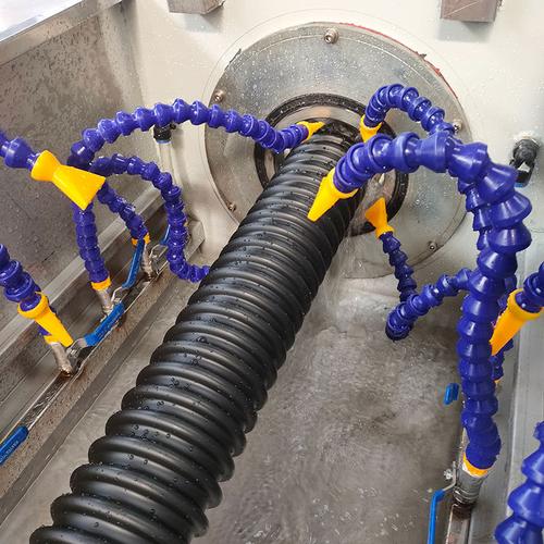 供应pe碳素螺旋管设备 pe碳素管生产线 电缆螺旋护套管生产线